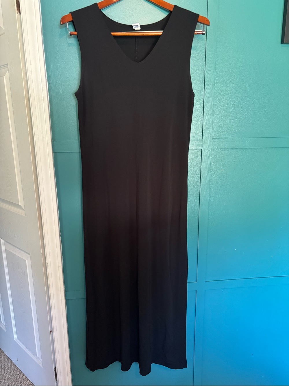 Gap V-neck Classic Black Sleeveless Maxi Dress W/ Side Slit Size Large